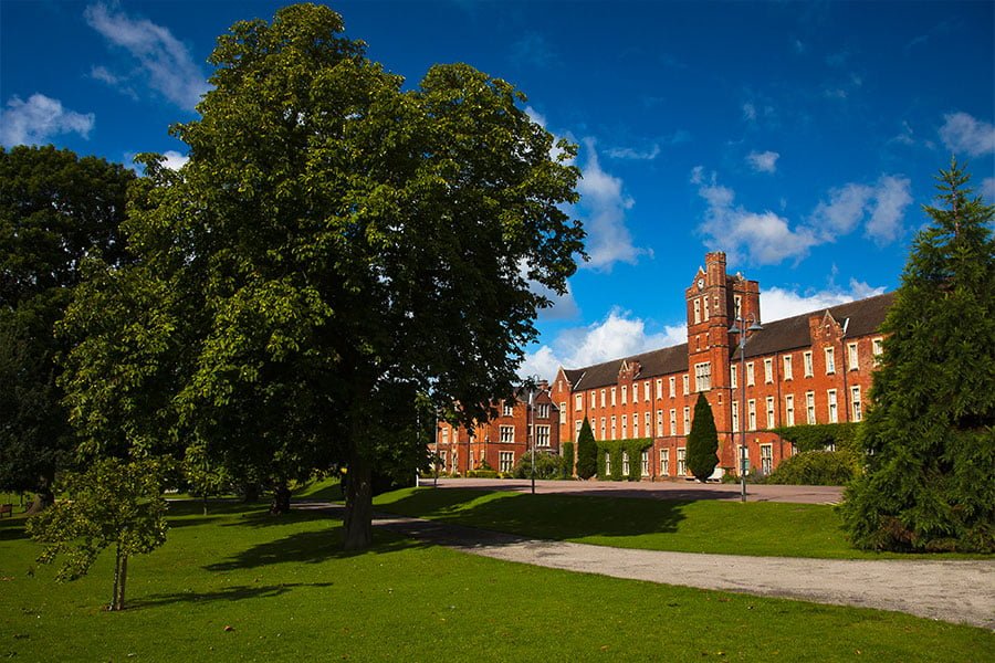 Samiad Trent College resmî kampüs görseli